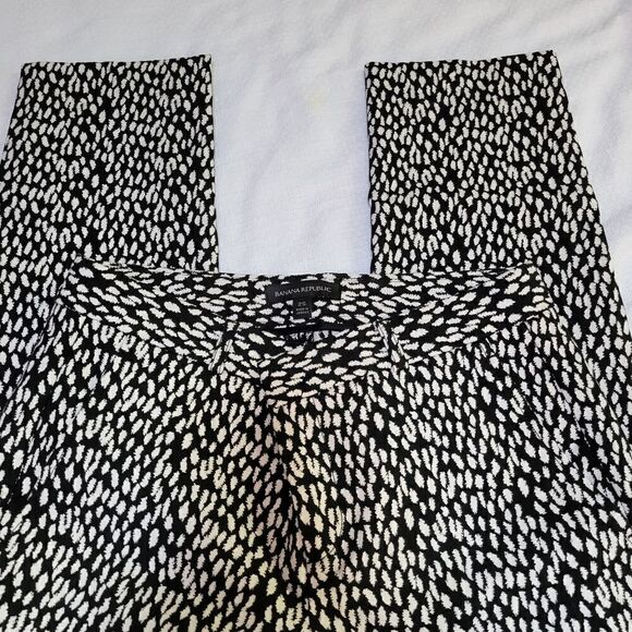 BANANA Republic Black Off-White Slim Fit Pants Size 2S Mint Condition - Picture 3 of 11